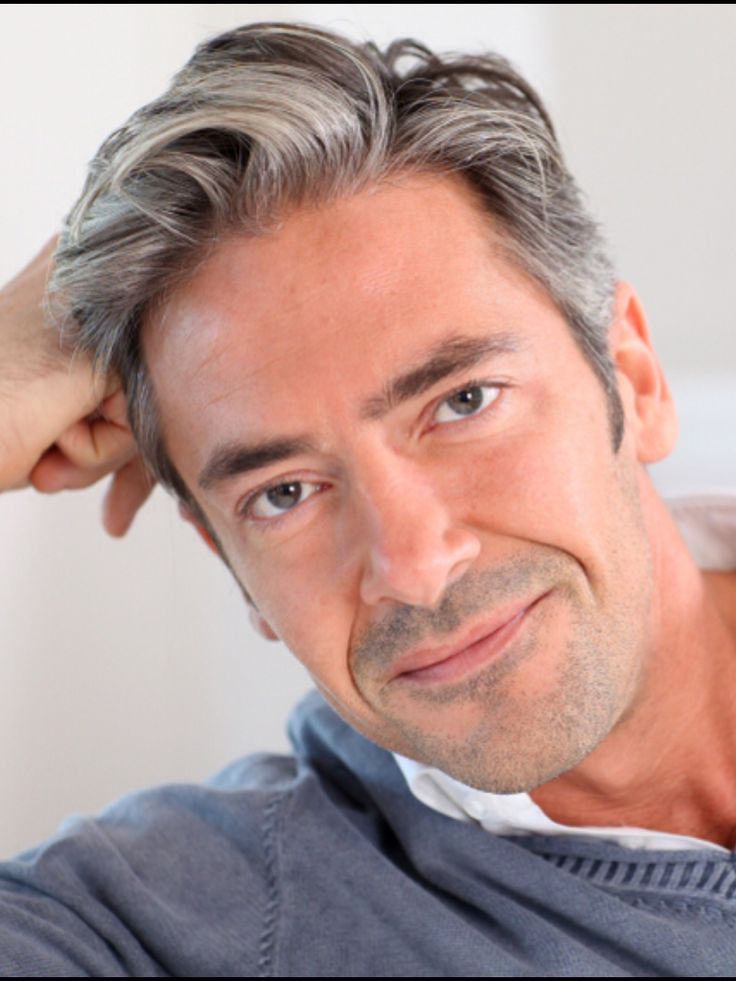 hairstyles for men with gray hair