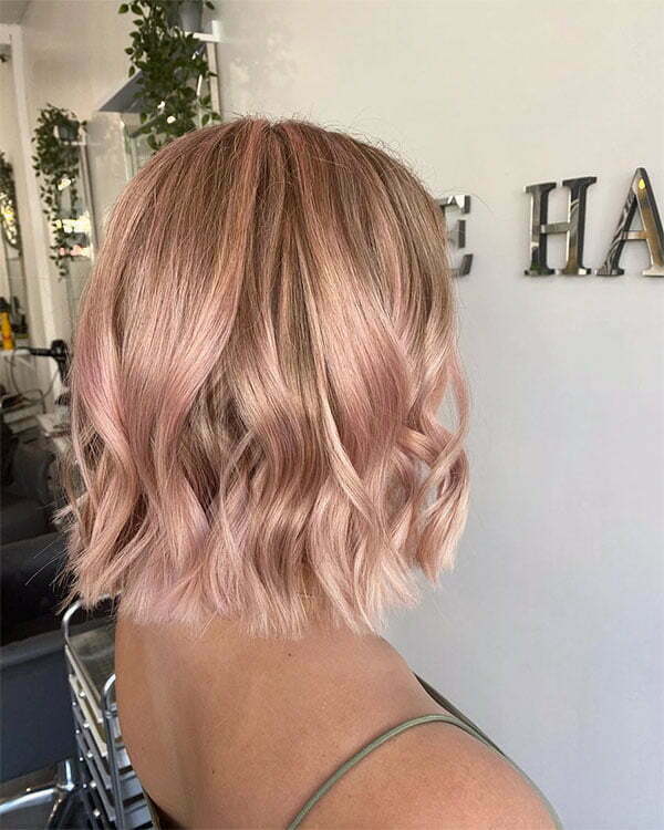 best short pink hairstyles